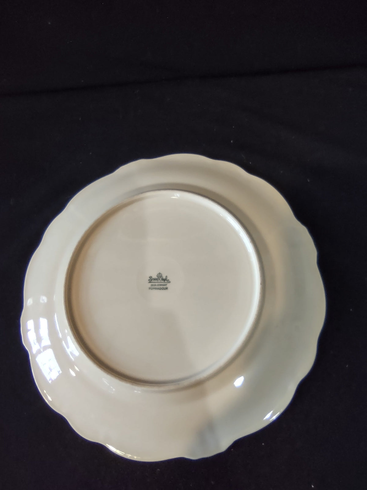 Rosenthal Moss Rose plate rosebud and blue sprig detail