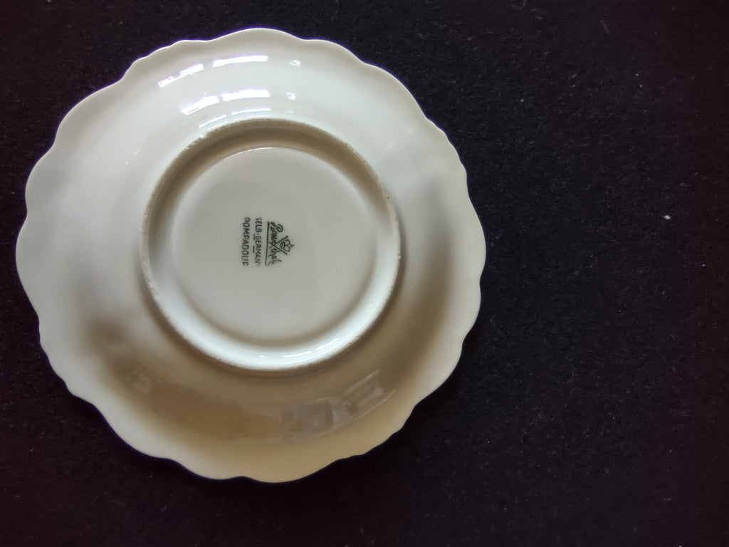 Rosenthal Pompadour cup - interior rose detail