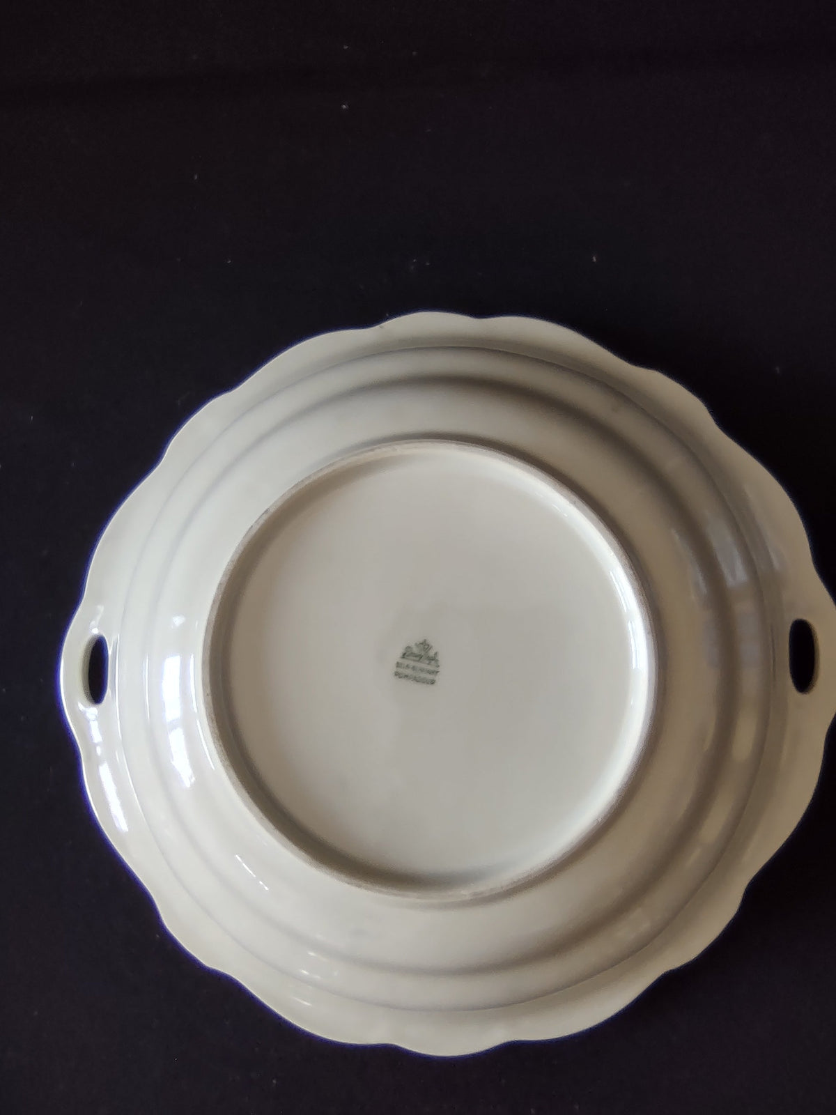 Tirschenreuth Pompadour bottom full view