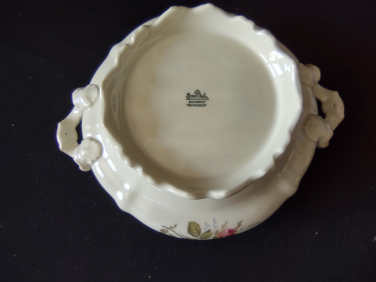 Rosenthal Pompadour tureen lid finial close-up