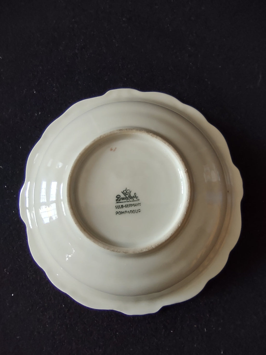 Rosenthal Pompadour plate additional view