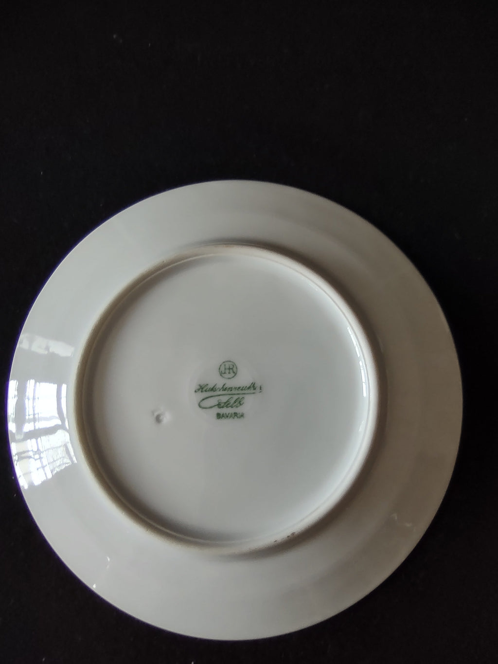 Plate with ruler showing 6 inch diameter