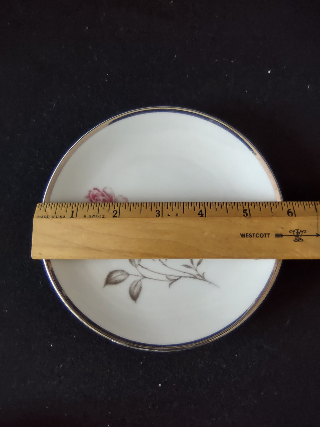 Vintage Schumann Arzberg Pink Rose Platinum Rim Plate - rose motif close-up