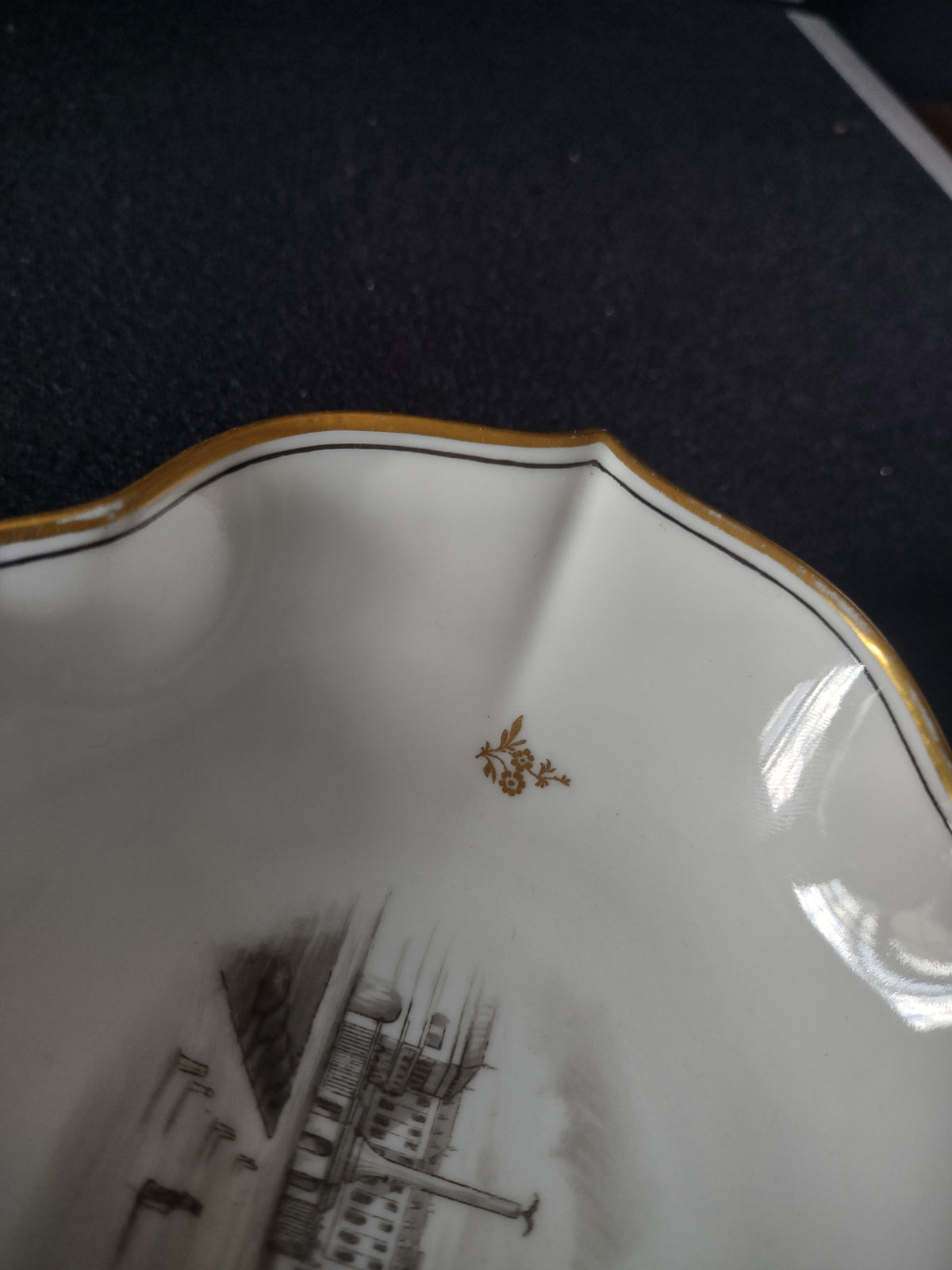 Vintage Vienna Austria Schonbrunn Palace Wien Souvenir Small Oval Dish Gold [7370]