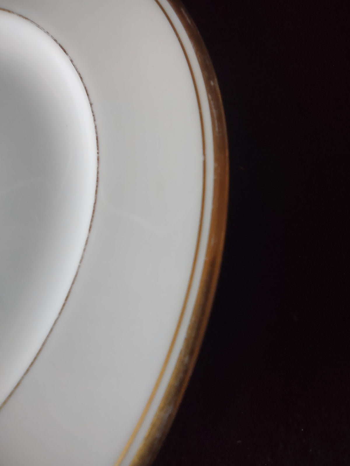 Rosenthal Selb Bavaria gold double line soup bowl - rim close-up showing wear