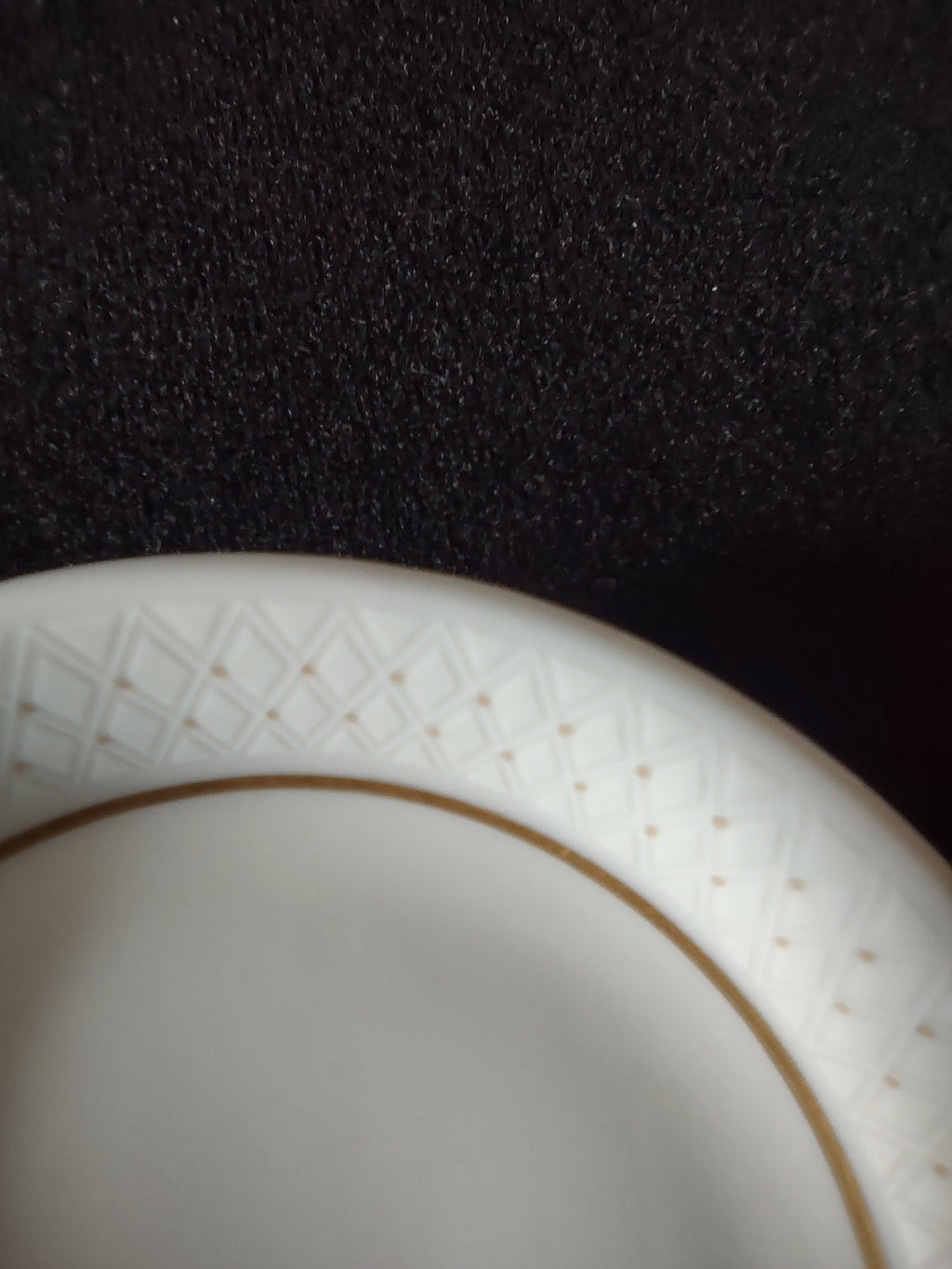 Castleton China embossed diamond rim saucer - gold line rim close-up