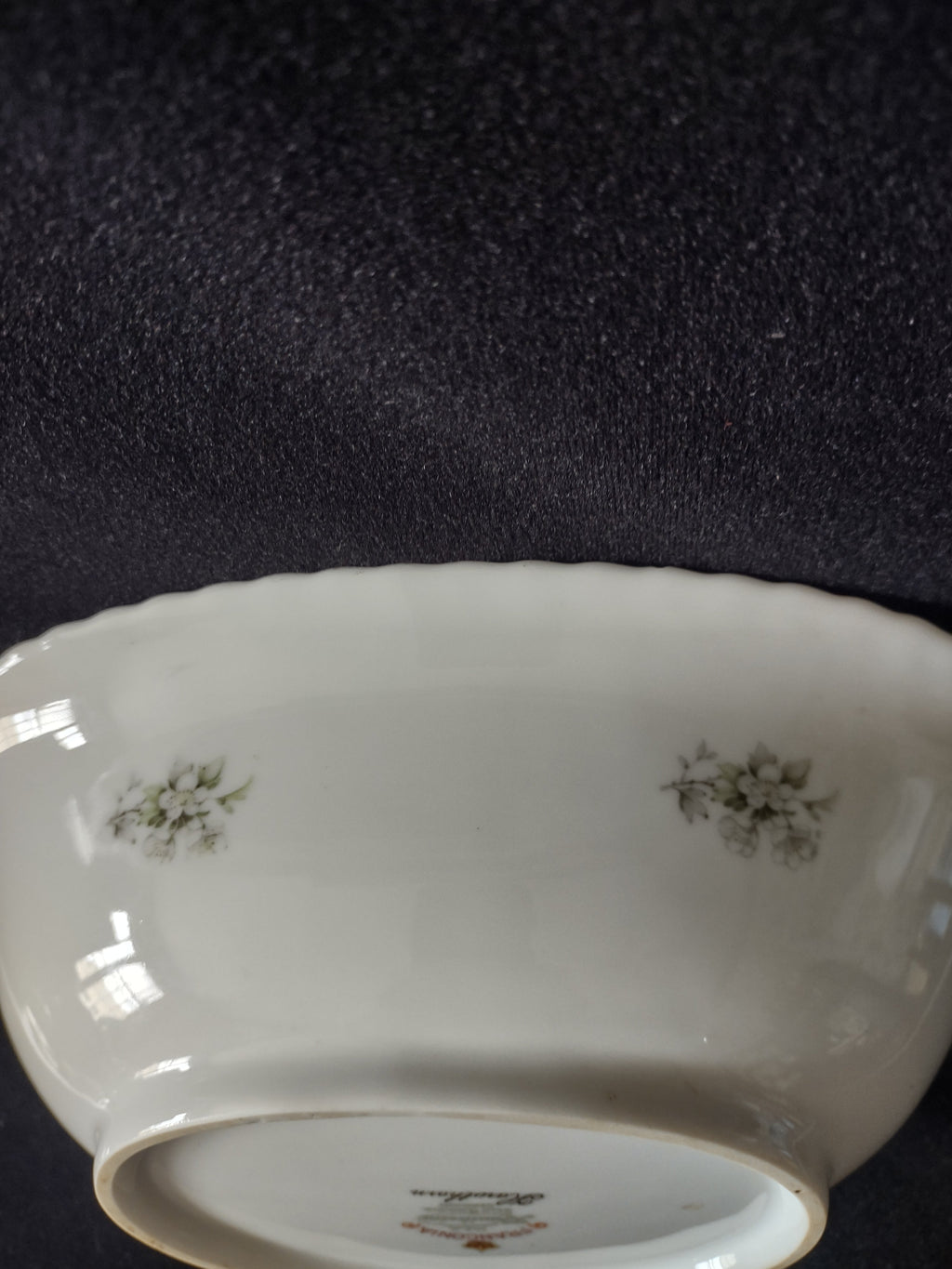 Franconia Krautheim Hawthorn bowl - rim gadroon detail
