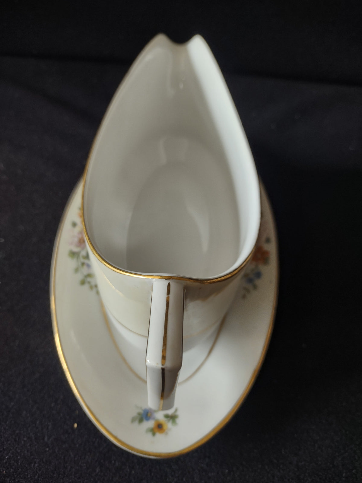 Haviland Limoges gravy boat - top down view showing spout chip