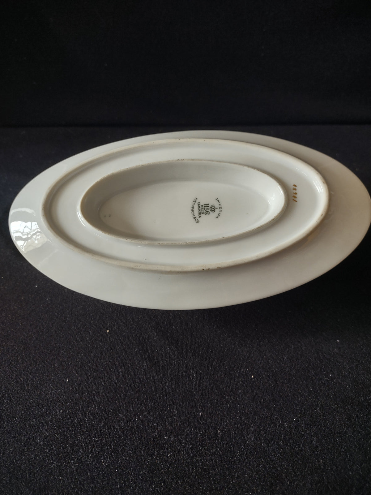 Haviland Limoges gravy boat - three quarter view