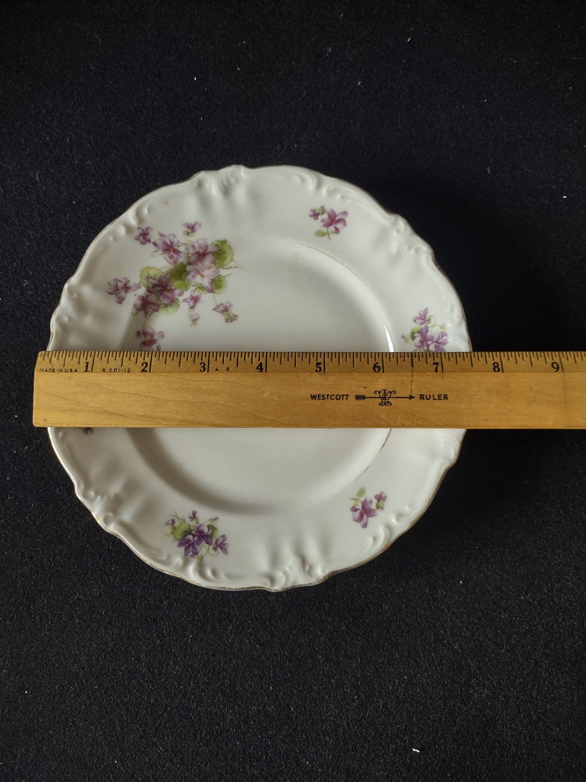 Vintage Winterling Germany Violet Plate Gold Rim Embossed Border [7391]