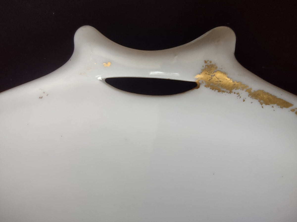 Hutschenreuther Selb Bavaria nappy dish - close-up of rim showing significant gold wear