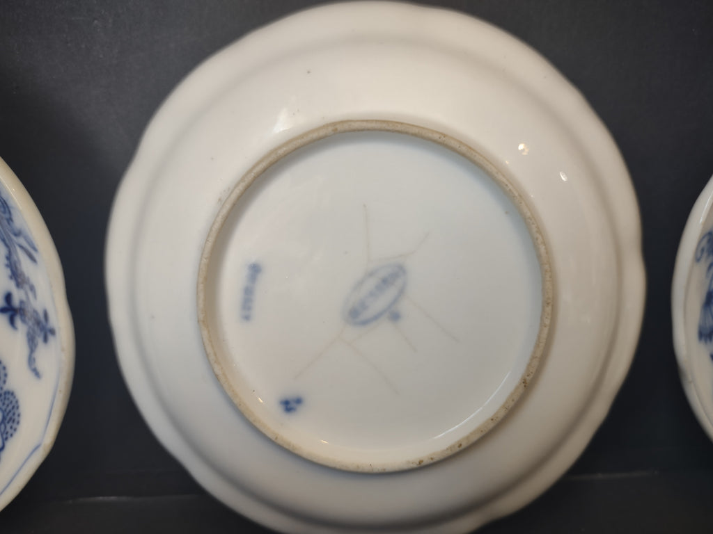 Vintage Blue Onion Porcelain Butter Pat Saucers Set of 4 Imperfect [7434]