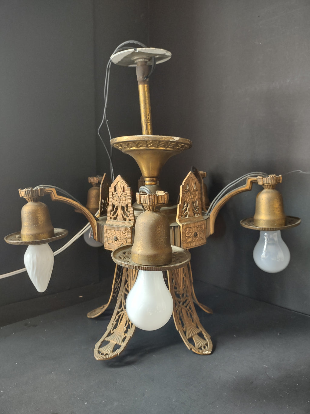 Vintage Art Deco Gothic Filigree 4-Arm Chandelier [7427]