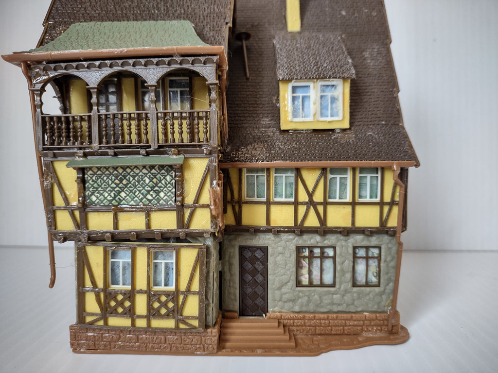 Vintage Vollmer #20817 Timber Frame House Assembled NOT Perfect [8000n]