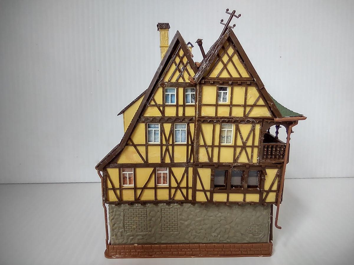Vintage Vollmer #20817 Timber Frame House Assembled NOT Perfect [8000n]