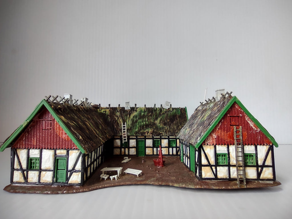 Vintage Heljan HO Scale Farmstead 3-Building Complex Assembled [8002n]