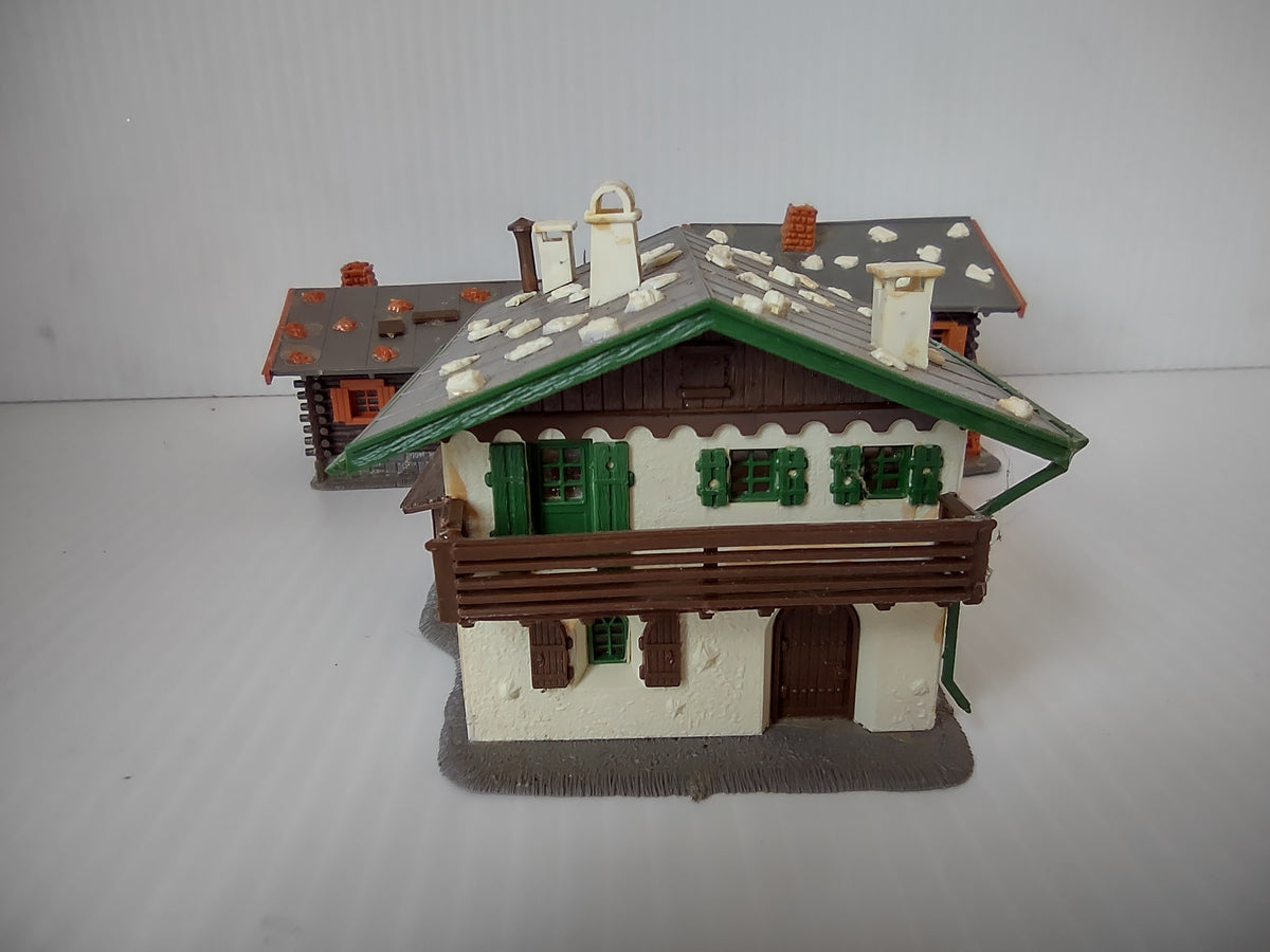 Vintage Pola HO Scale Swiss Alpine Chalet Set of 3 Assembled [8003n]
