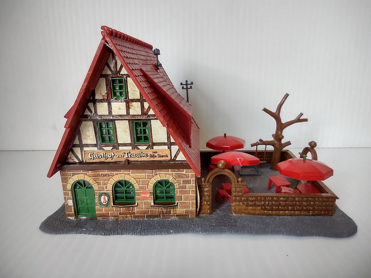 Faller HO Scale Gasthof zur Traube Inn bottom light socket