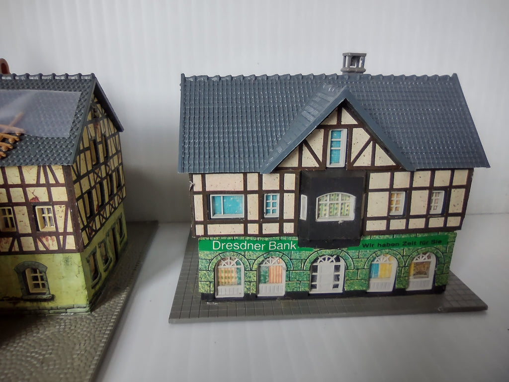 Vintage Faller HO Scale Half-Timbered Village Buildings Dresdner Bank Set of 3 [8006n]