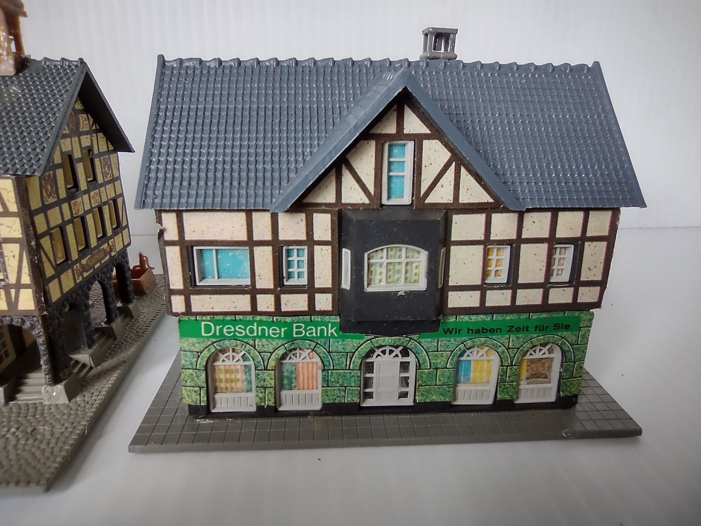 Vintage Faller HO Scale Half-Timbered Village Buildings Dresdner Bank Set of 3 [8006n]