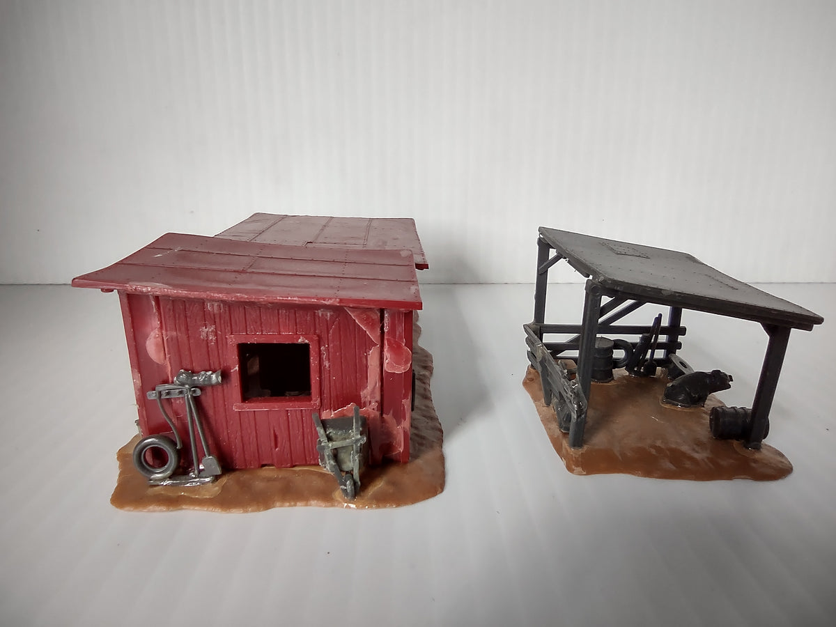 Vintage Revell HO Scale Western Ranch Cattle Pens Loading Shed Set [8008n]