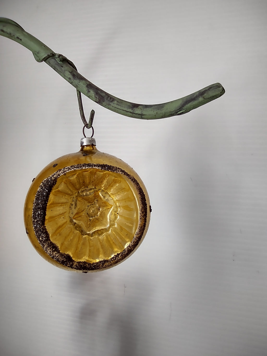 Vintage West German Mica Gold Glass Indent Ball Christmas Ornament [8026n]
