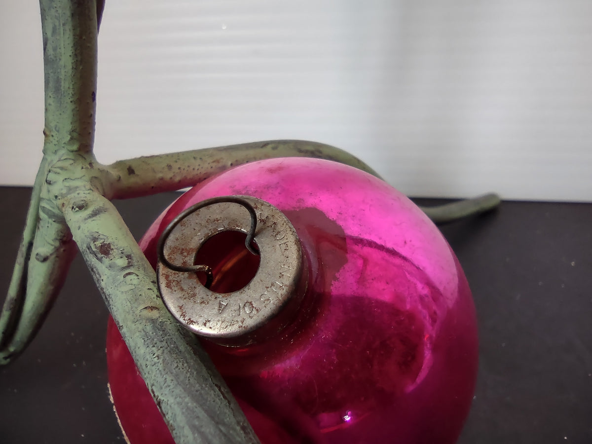 Vintage USA Hot Pink Glass Ball Ornament Glitter Nativity Scene [8028n]
