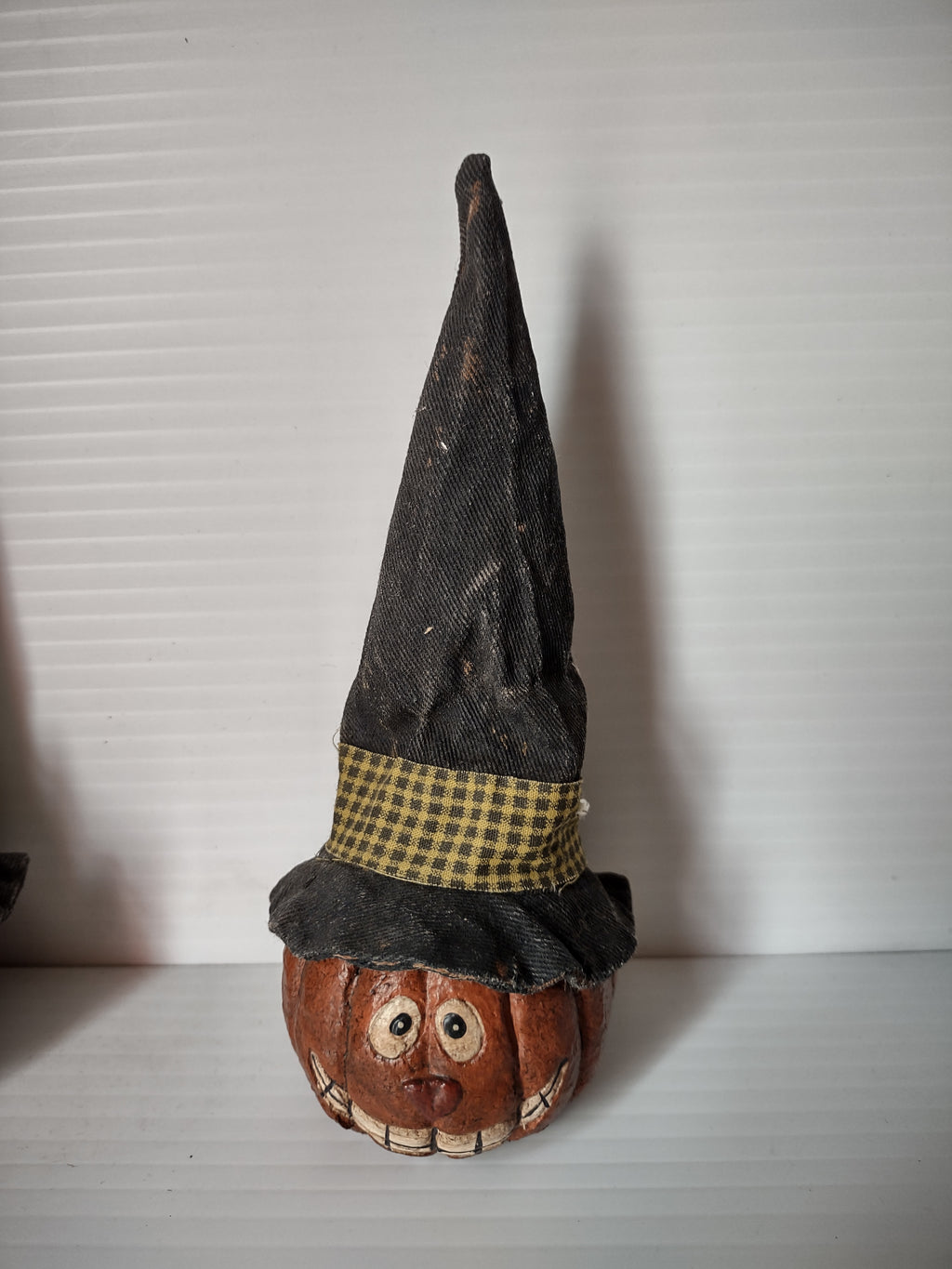 Vintage Folk Art Primitive Pumpkin Witch Hat Figurines & LED Tealights Set of 6 [8044n]