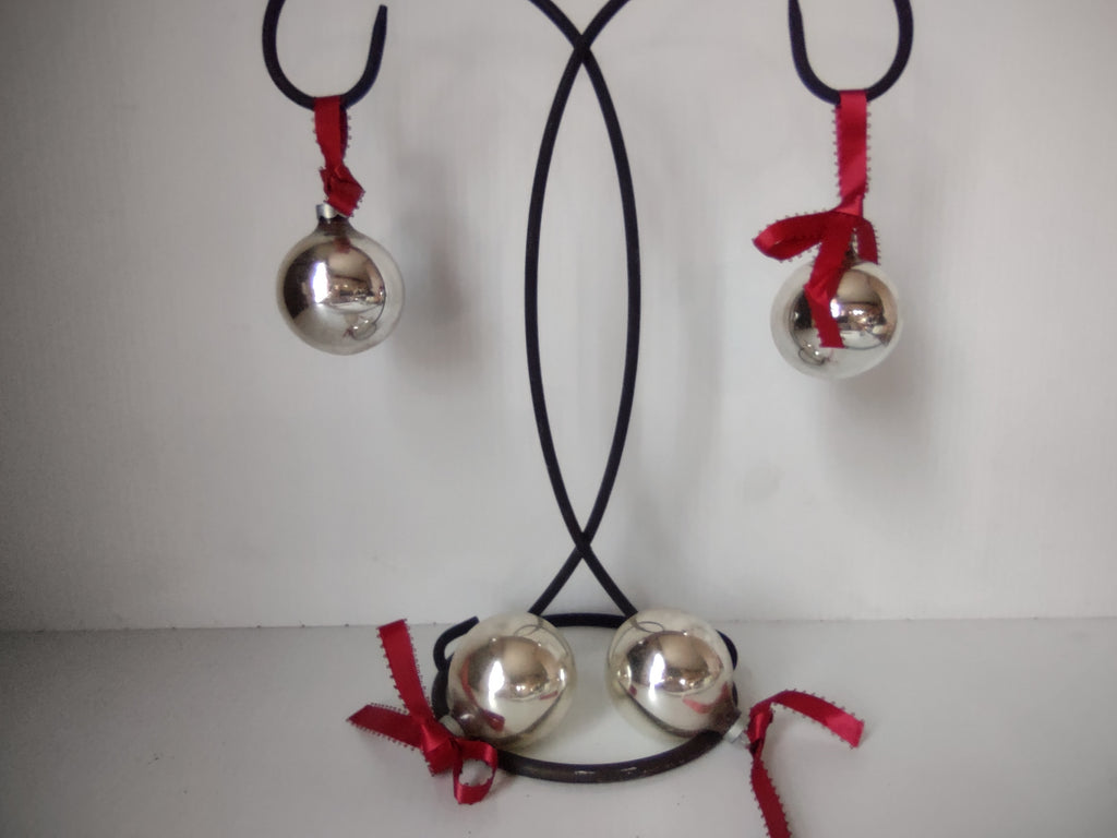 Vintage Mercury Glass Silver Ball Christmas Ornaments Made in USA[8049n]