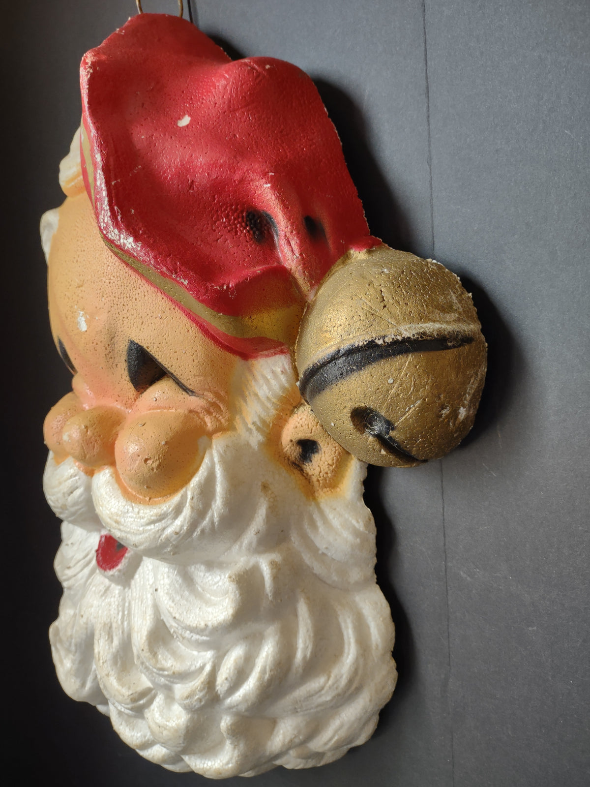 Vintage Styrofoam Santa Face Wall Hanging Red Gold Hat Jingle Bell 18" [8050n]
