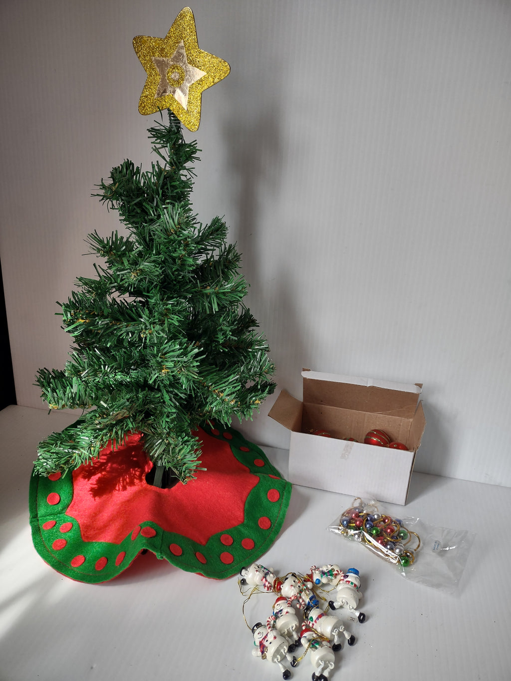 Vintage Holiday Magic 18" Green Christmas Tree Set Triangle Box [8055n]
