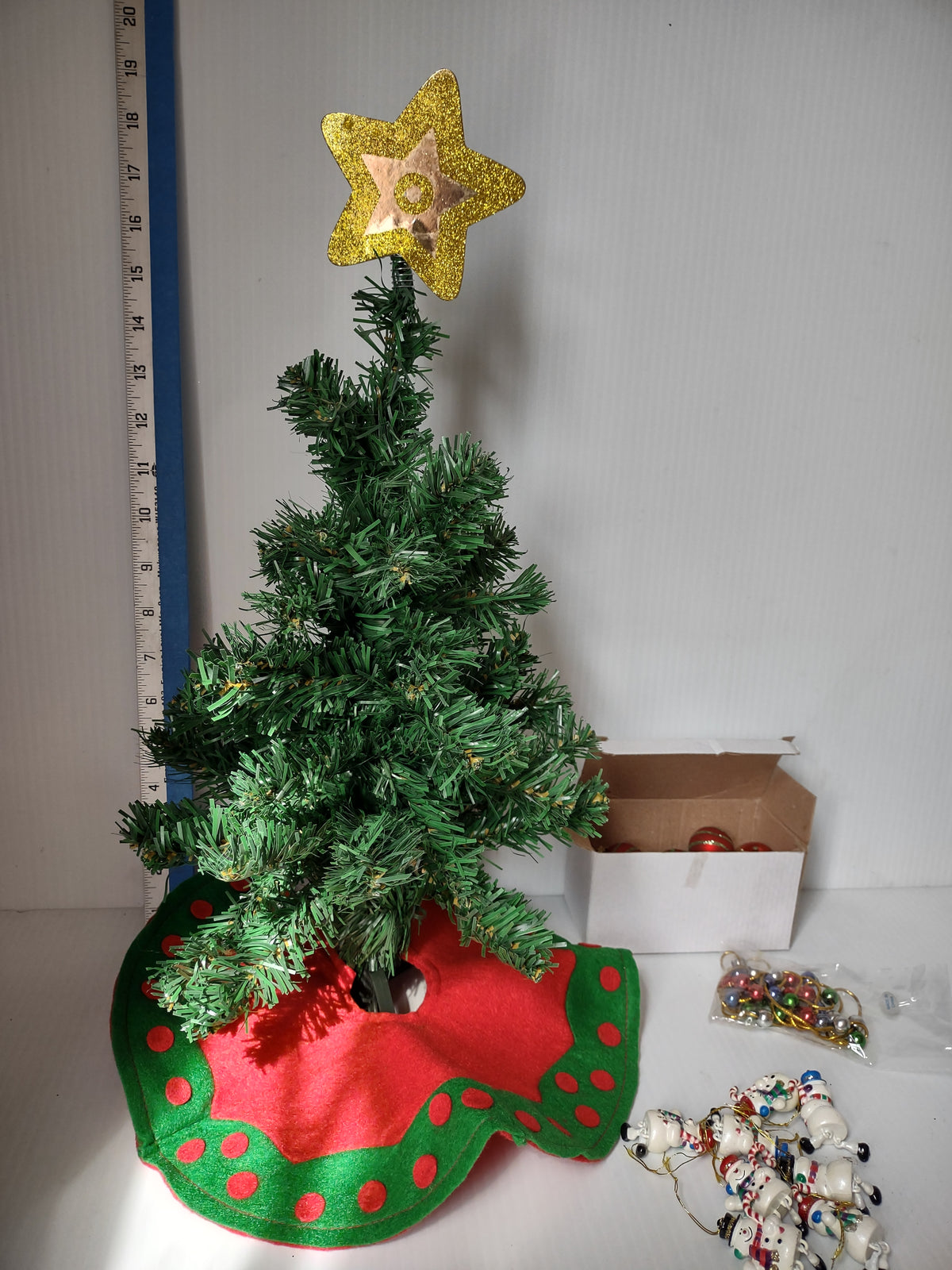 Vintage Holiday Magic 18" Green Christmas Tree Set Triangle Box [8055n]
