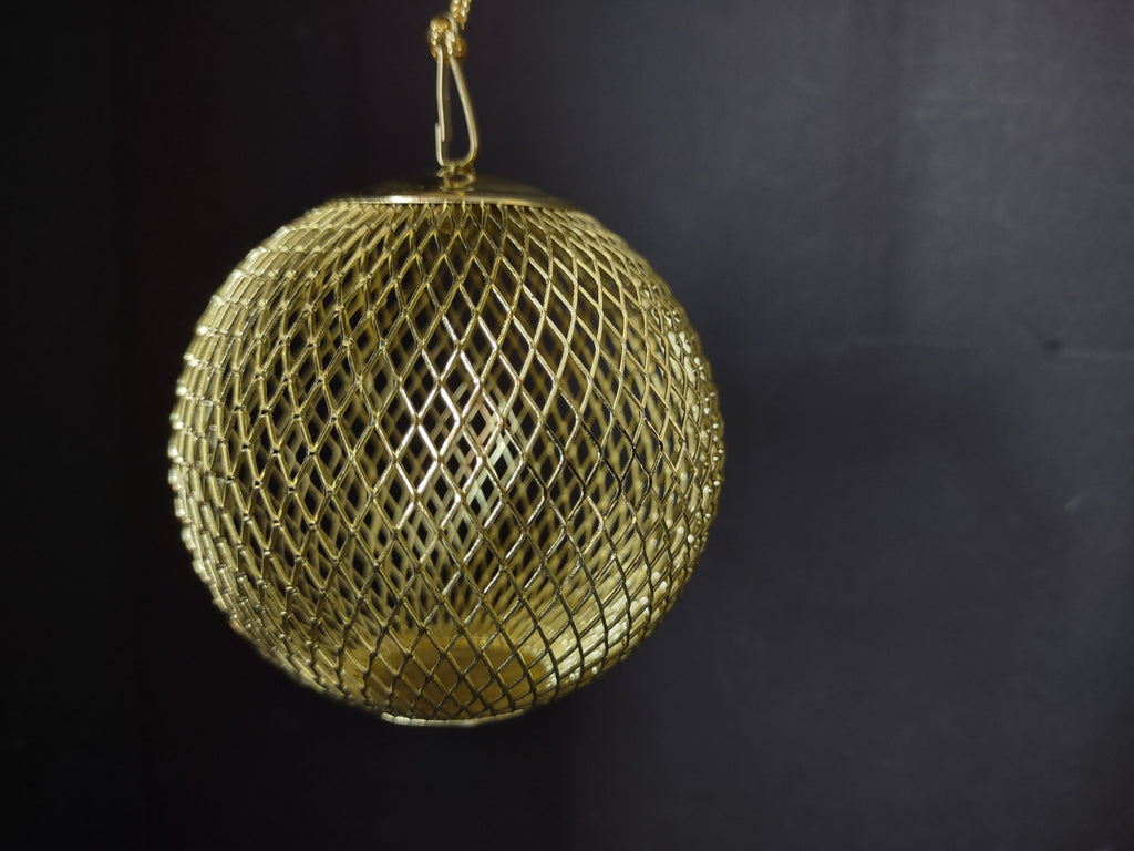 Vintage Gold Metal Wire Mesh Potpourri Pomander Ball Ornament [8057n]