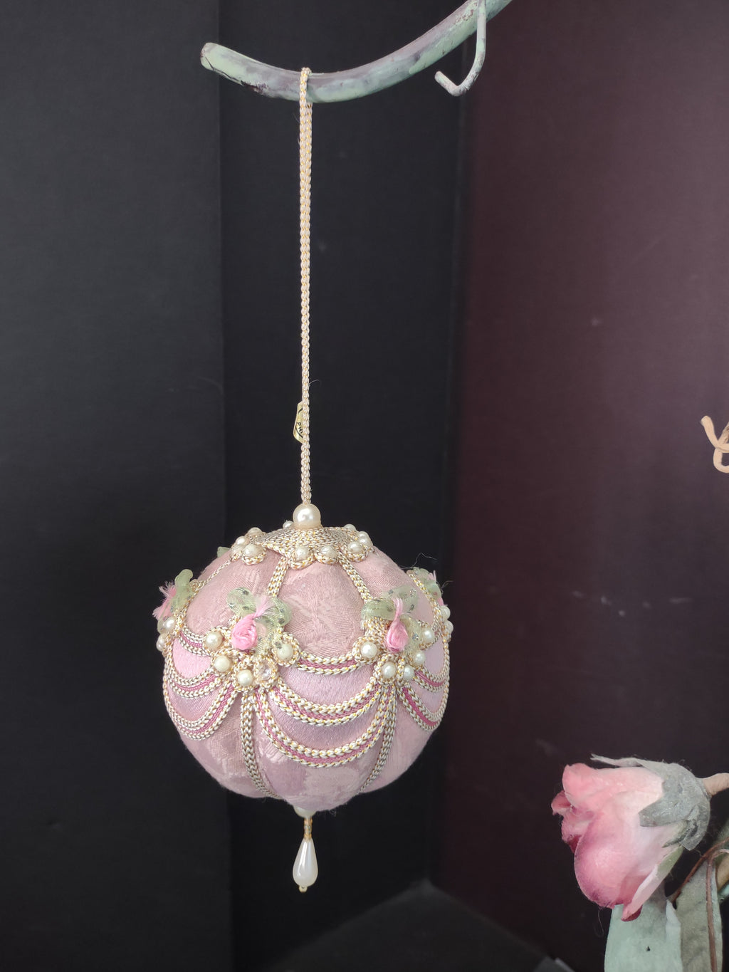 Vintage Pink Velvet Ball Ornament Pearl Swag Ribbon Roses Drop [8059n]