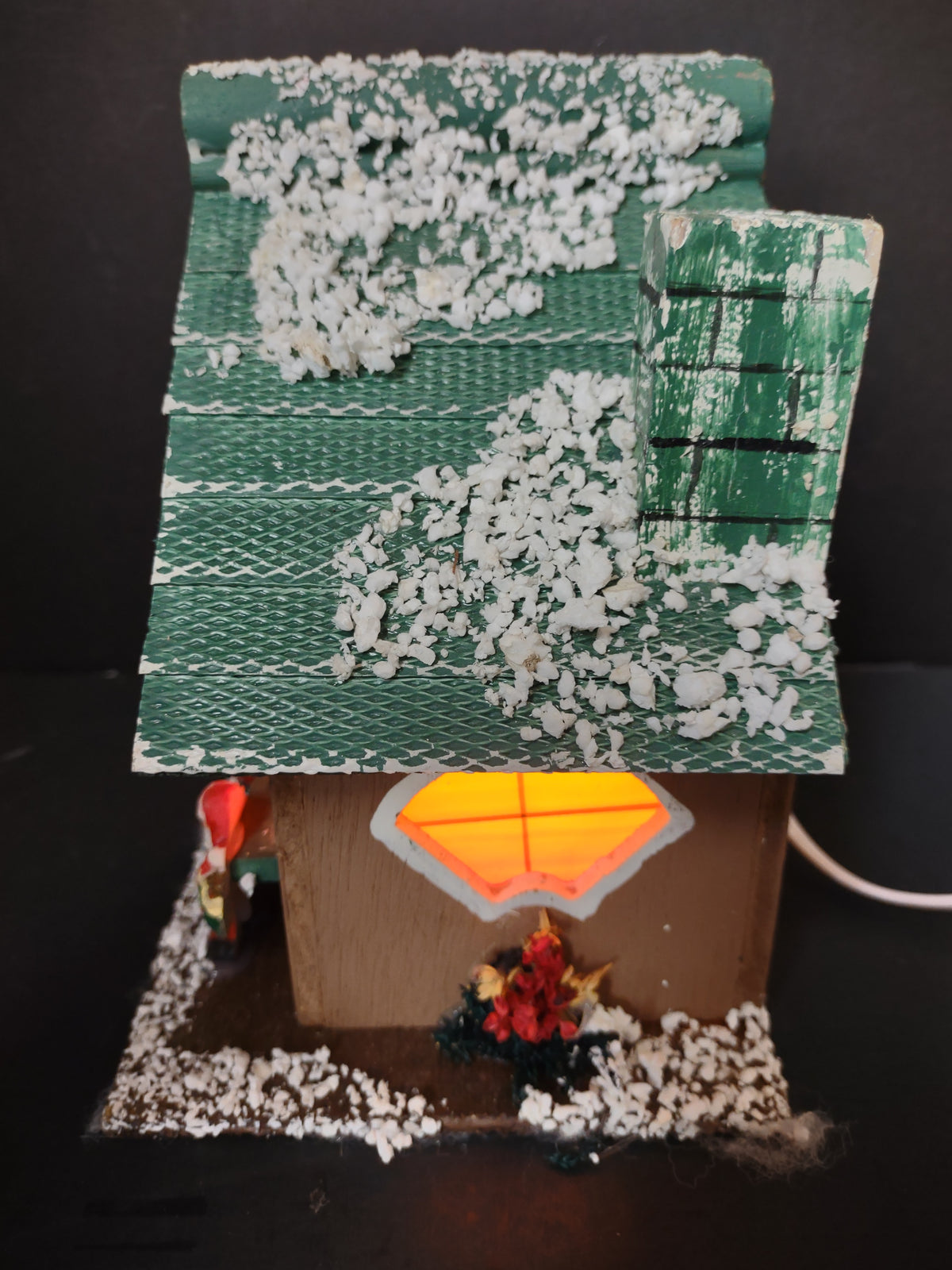 Vintage Lighted Wood Christmas Village House Santa Fireplace 9" [8061n]