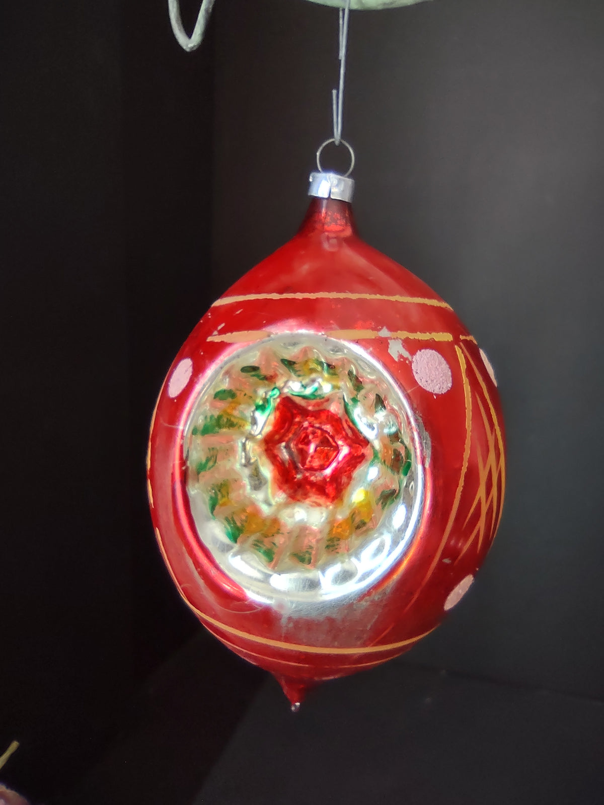 Vintage Red Glass 4" Teardrop Christmas Ornament 3 Indents [8064n]