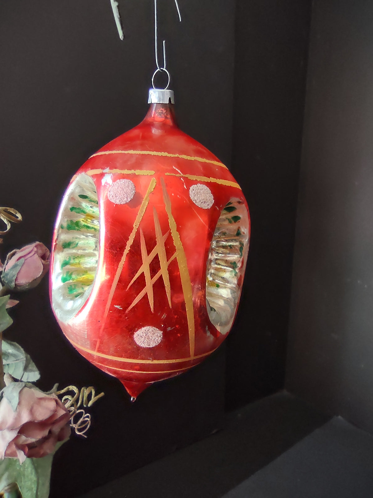 Vintage Red Glass 4" Teardrop Christmas Ornament 3 Indents [8064n]