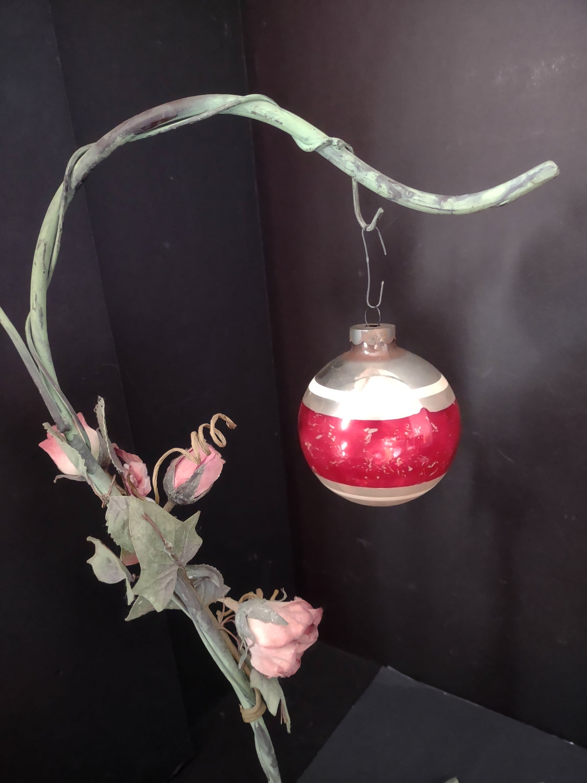 Vintage Red & Silver Christmas Ornament Made in US of A [8067]
