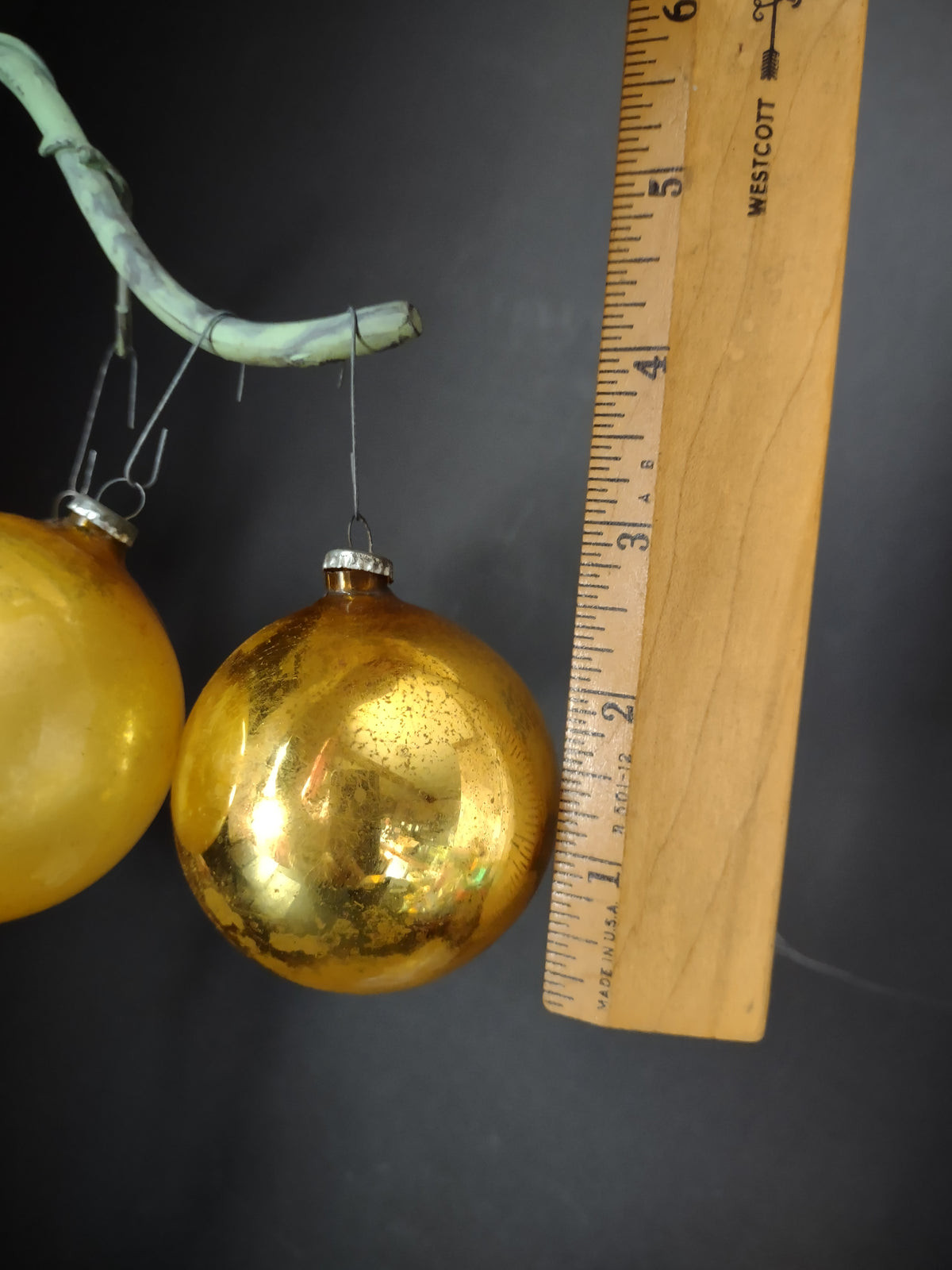 Vintage Set of 3 Gold Glass Christmas Ball Ornaments Japan [8069n]