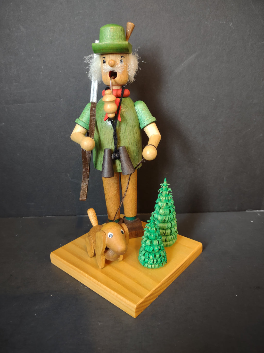 Vintage German Wooden Hunter Smoker Smoking Manikin Cone Incense Burner [8073n]