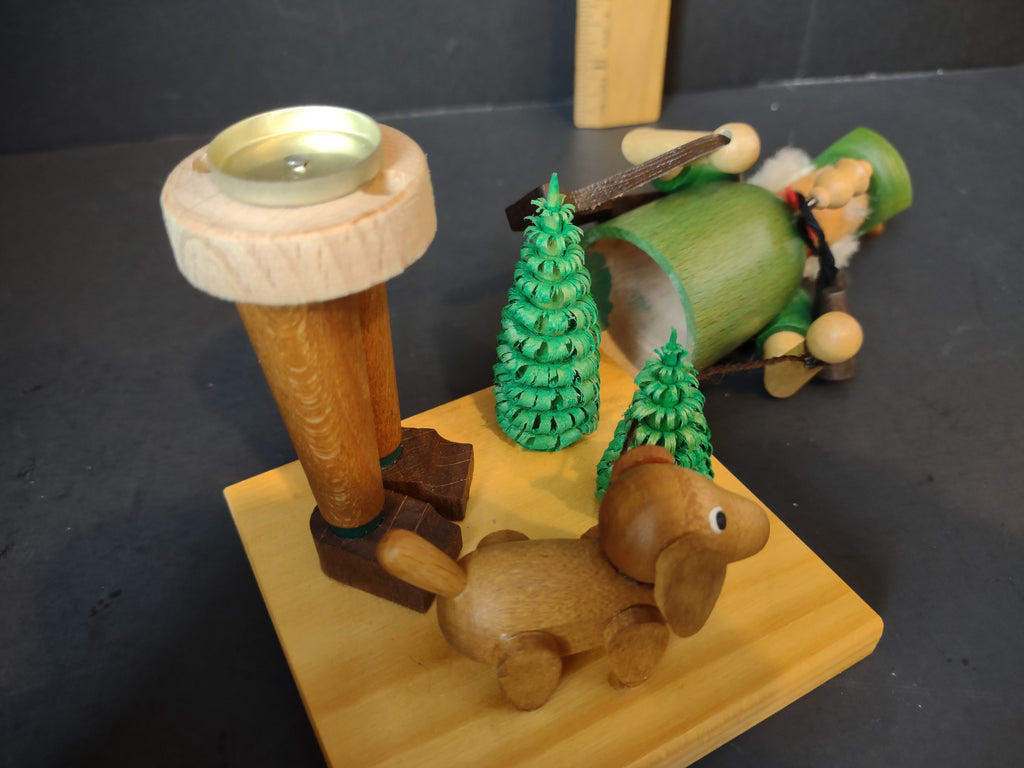 Vintage German Wooden Hunter Smoker Smoking Manikin Cone Incense Burner [8073n]
