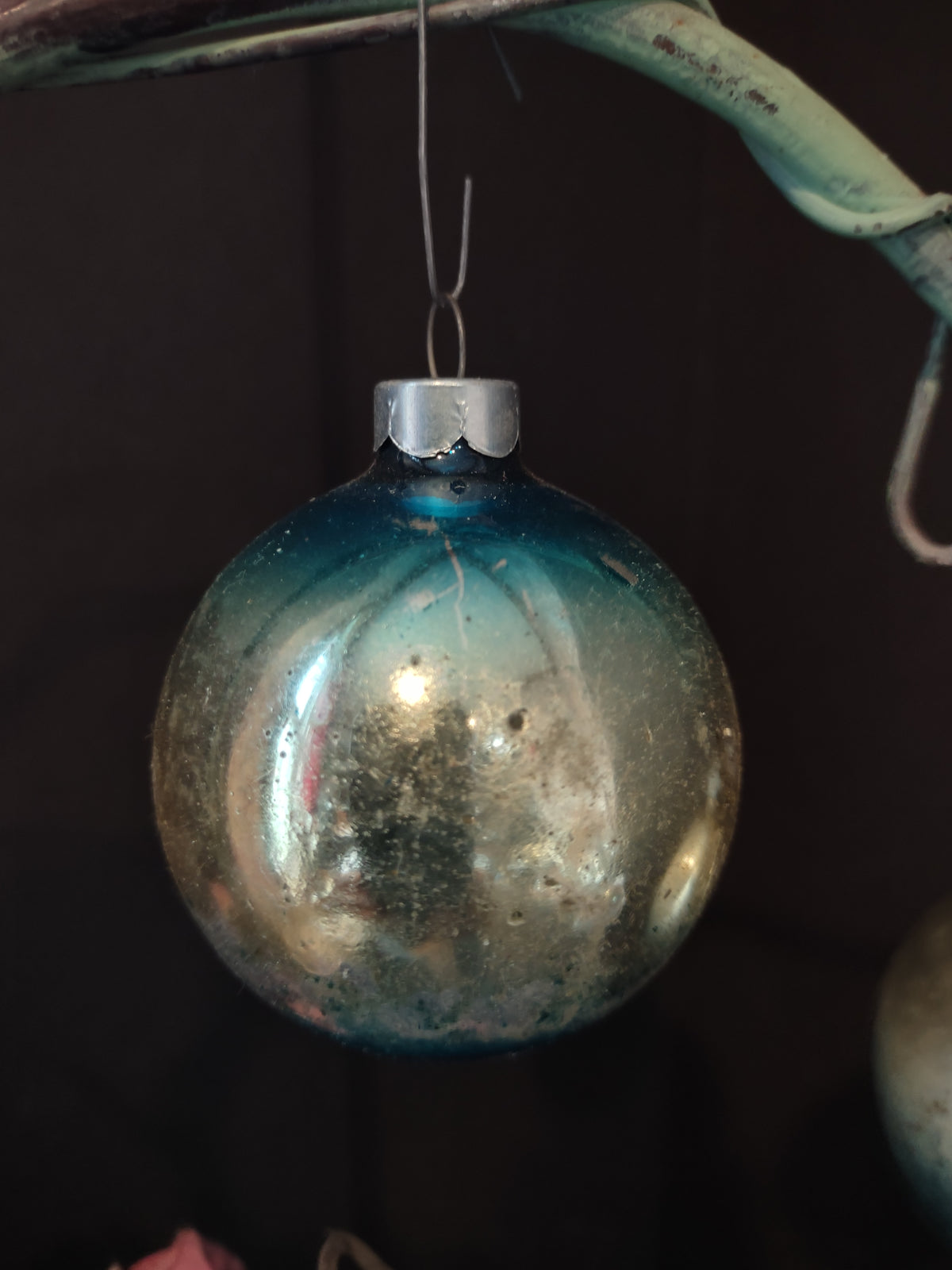 Vintage Shiny Brite USA 2" Blue Silver Glass Christmas Ornaments x 2 [8078n]
