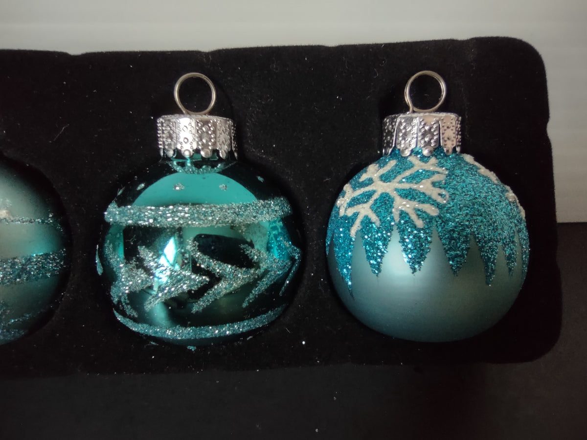 Vintage Christmas Ornaments Set of 4 Turquoise Flat Bottom Silver Glitter [8101]