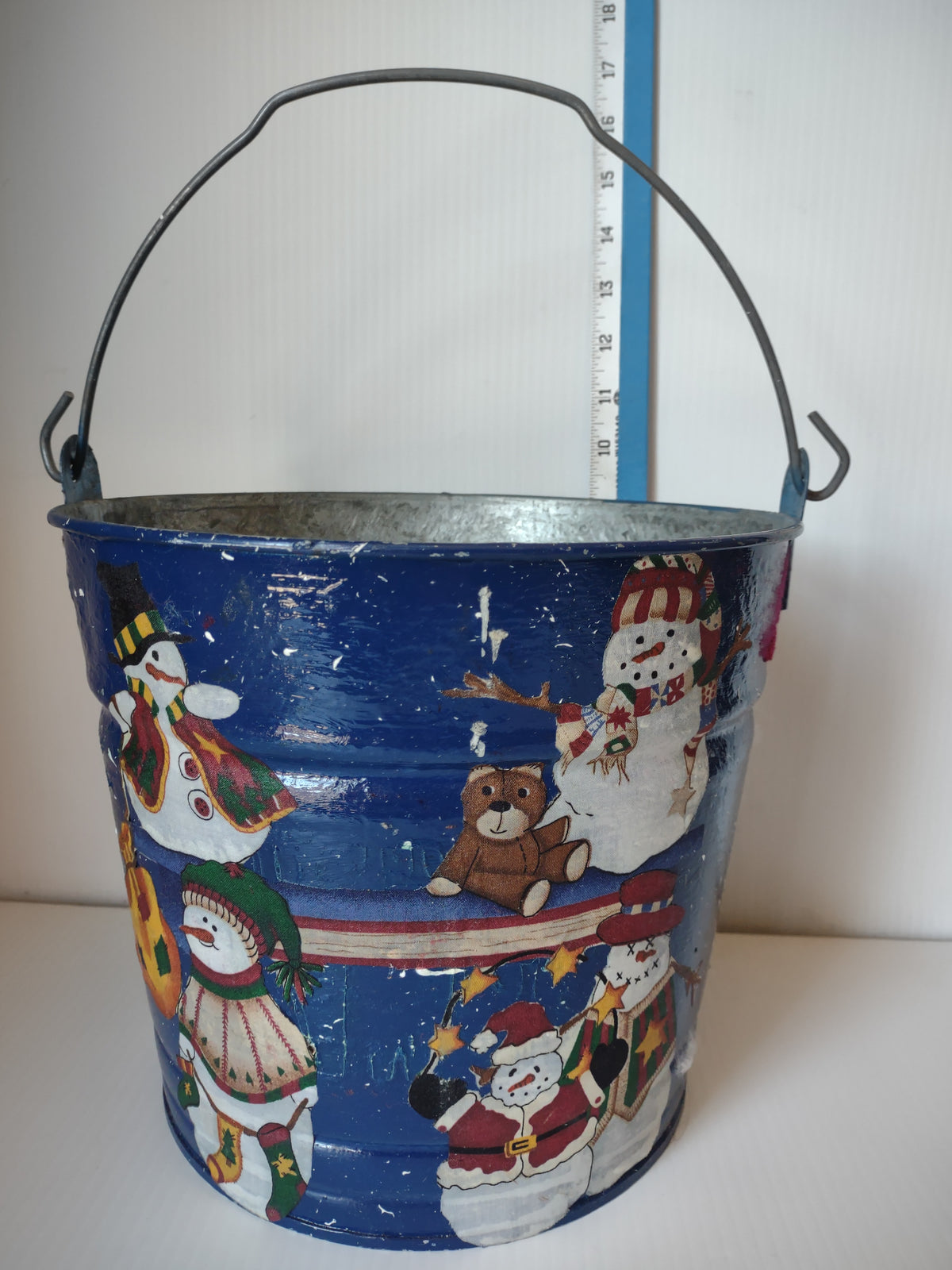 Vintage Christmas Blue Metal Pail Bucket Santa Snowman Teddy Bear [8125]