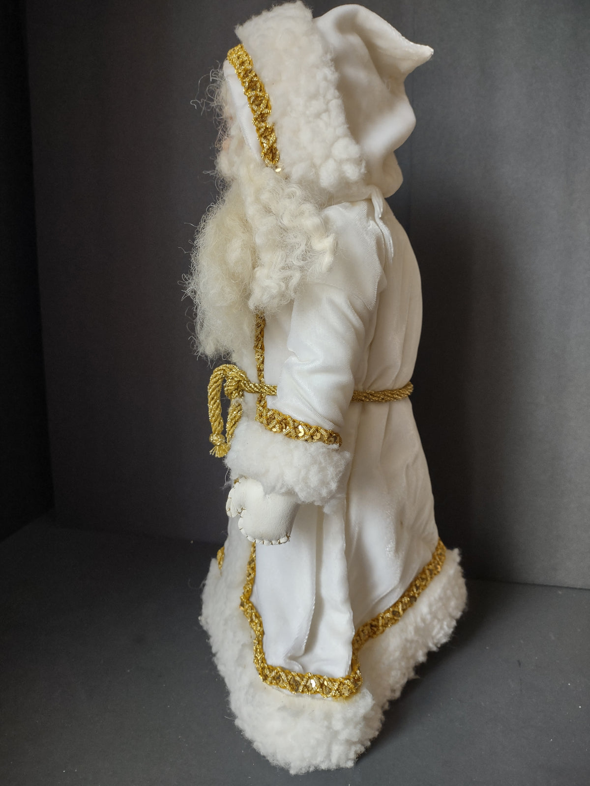 Vintage Santa Claus Figure White Faux Fur Gold Trim Blue Eyes Christmas 18" [8130n]