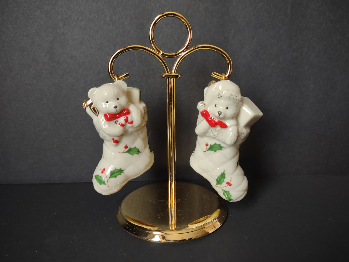 Vintage Christmas Lenox Teddy Bear Stocking Salt Pepper Shakers Gold Stand [8131n]