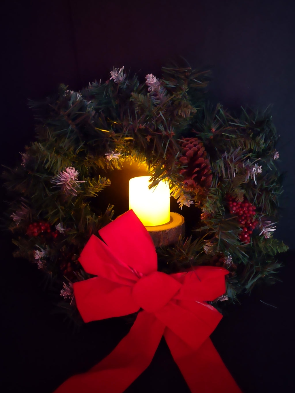 Vintage Paradise Christmas Wreath Red Bow Battery Flameless Candle 22" [8133n]
