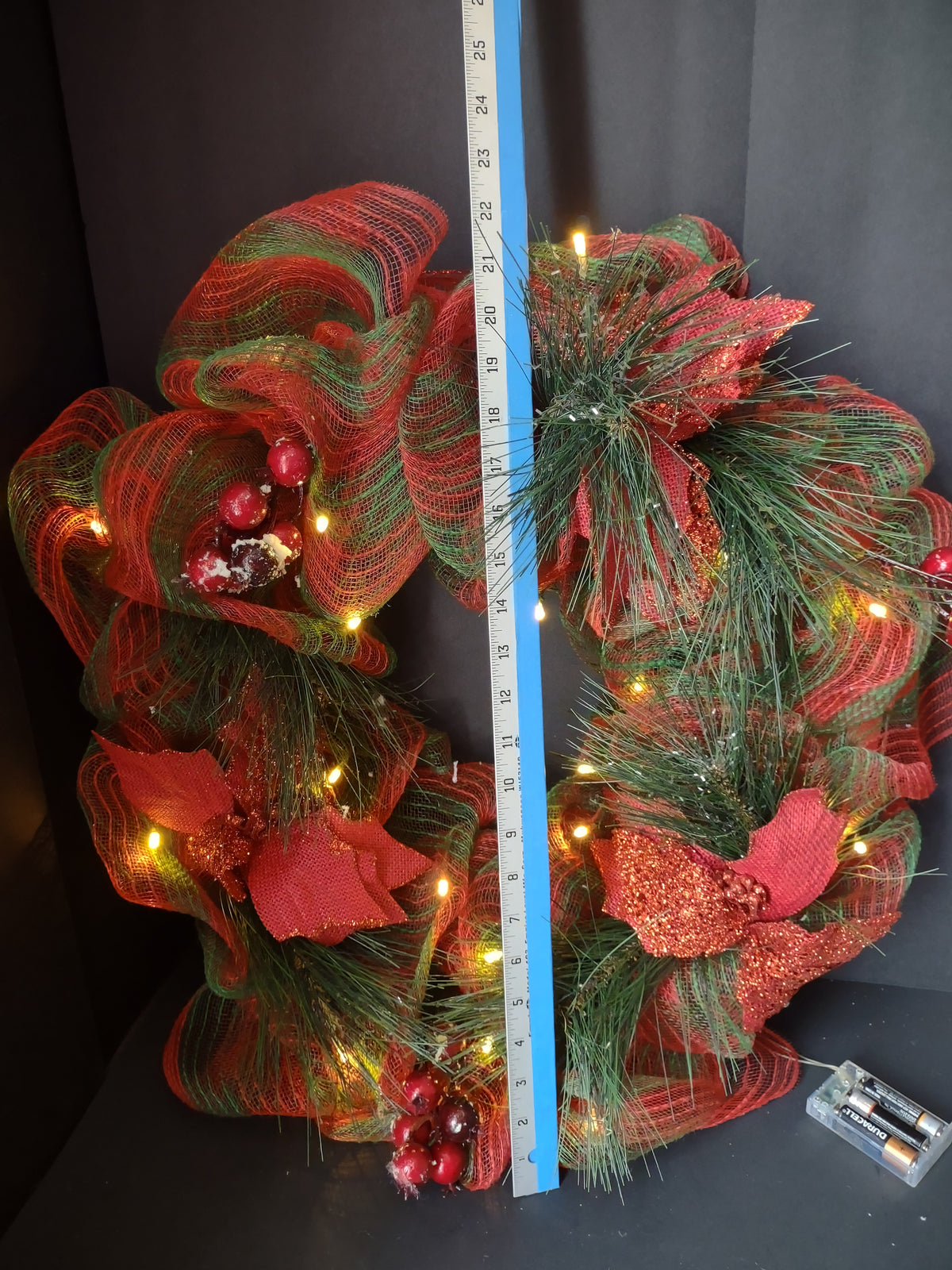 Vintage 22" LED Christmas Wreath Red Gold Mesh Ribbon Berries Green [8134n]