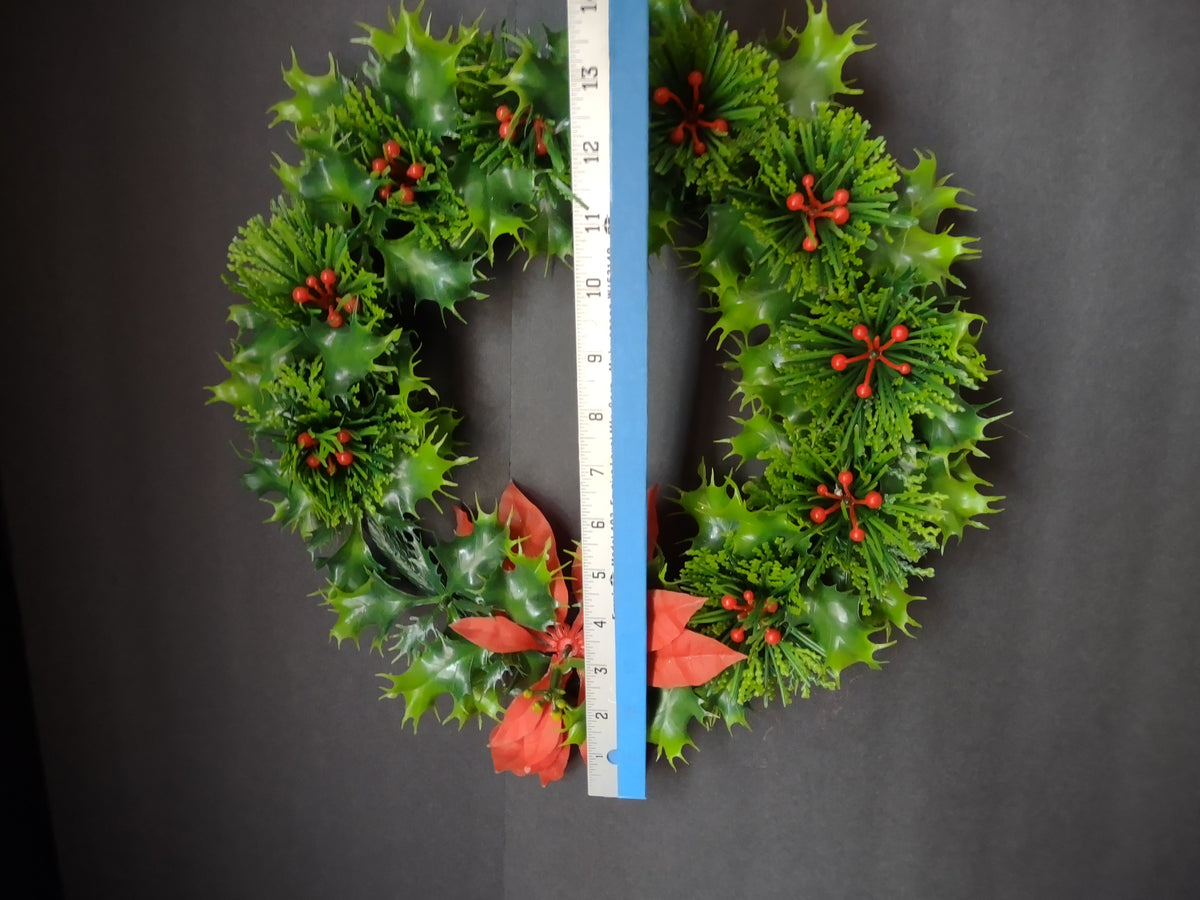 Vintage Brinns 12" Plastic Holly Christmas Wreath Red Poinsettia IMPERFECT [8138n]