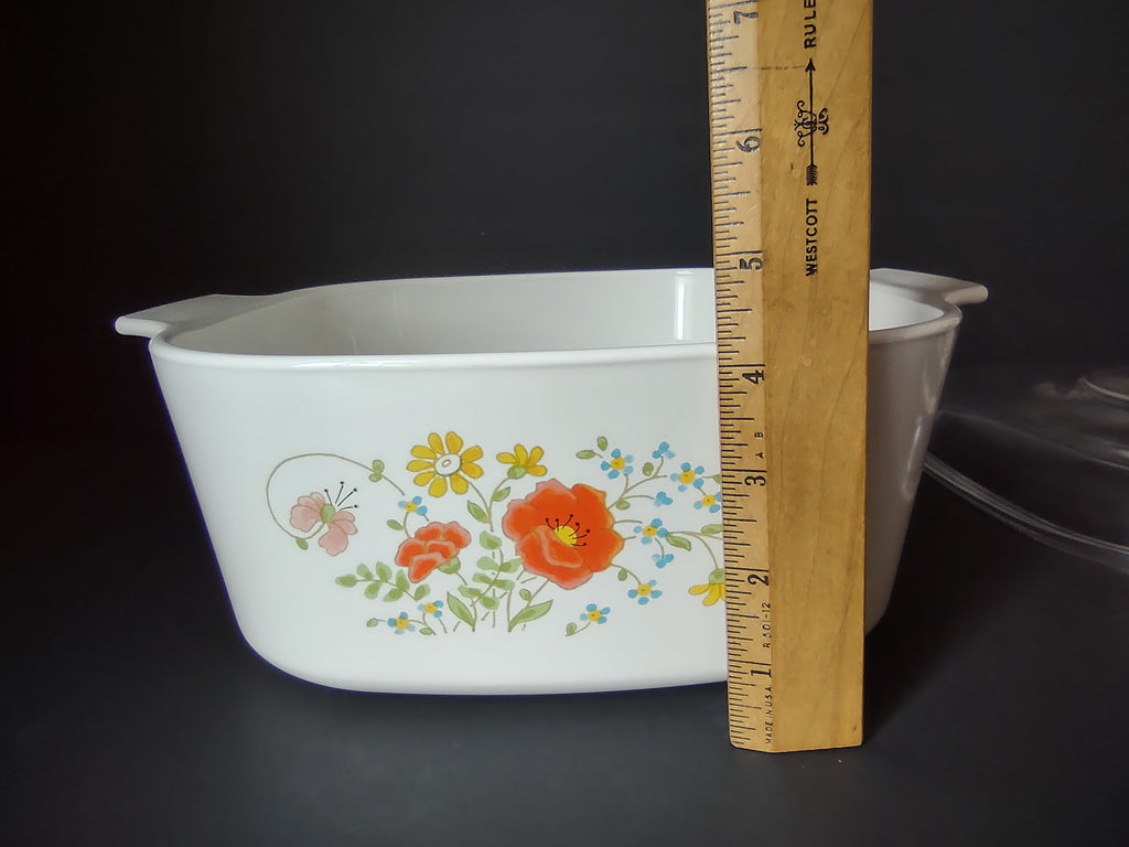 Vintage Wildflower 5 Liter Casserole with Lid Small Chip[7458E]